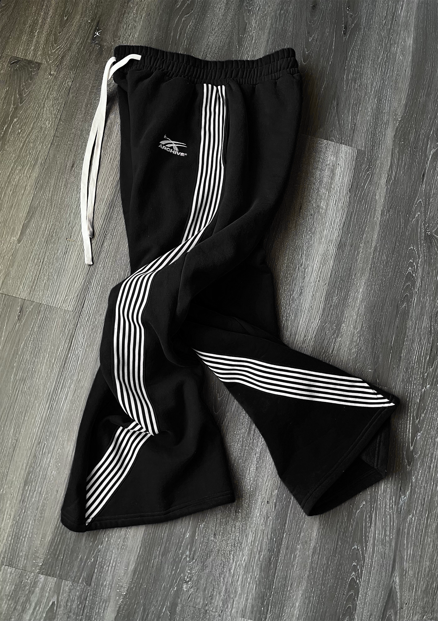 ARCHIVE ESSENTIAL WIDELEG SWEATPANTS BLACK