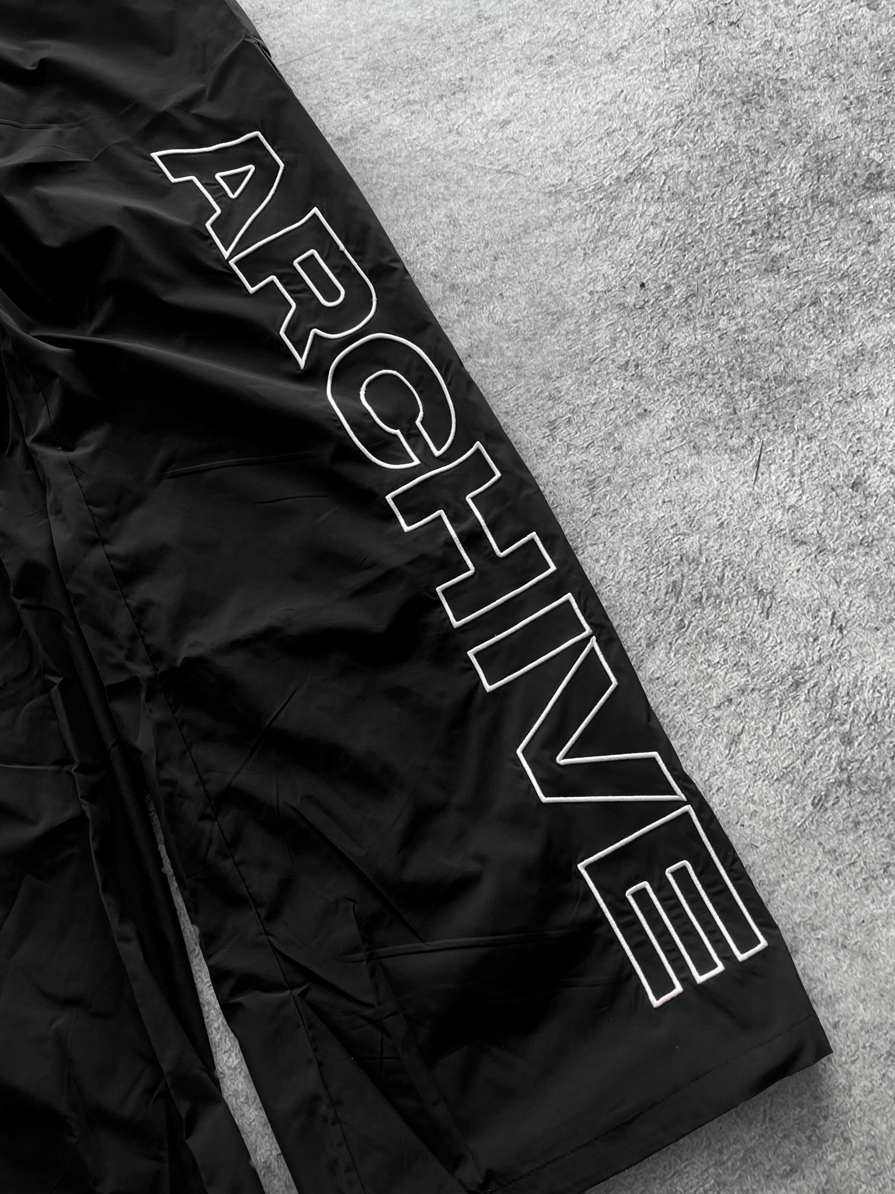 ARCHIVE 'STATEMENT' NYLON PANTS - BLACK