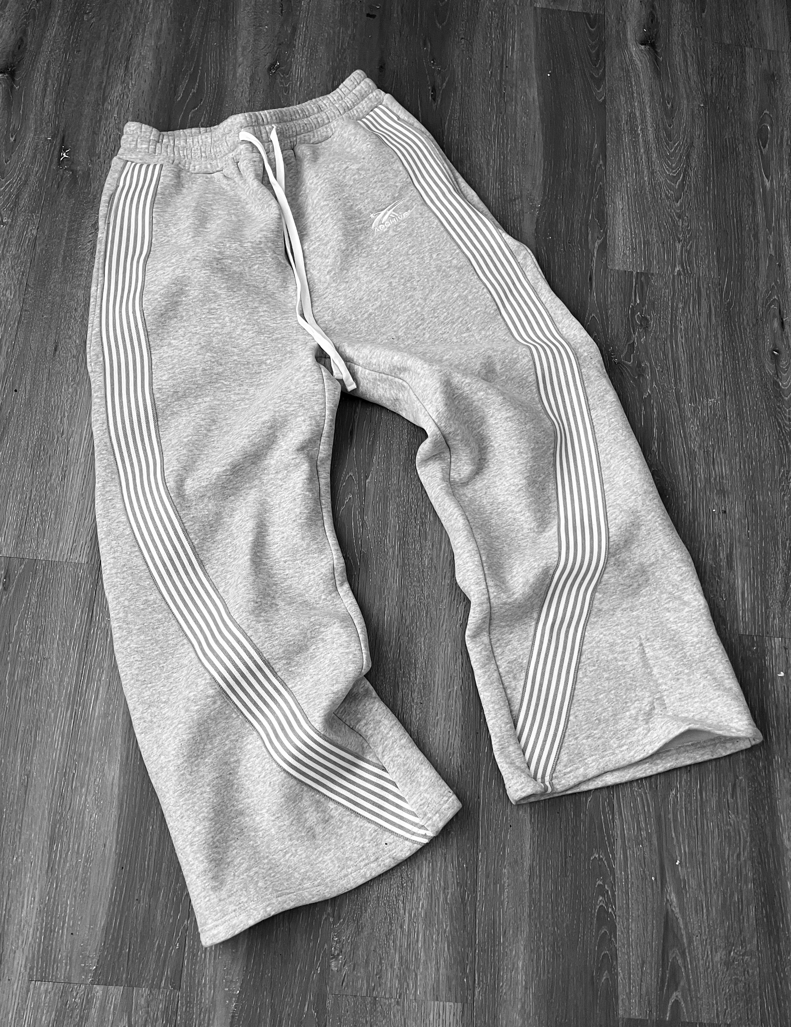 ARCHIVE ESSENTIAL WIDELEG SWEATPANTS GRAY