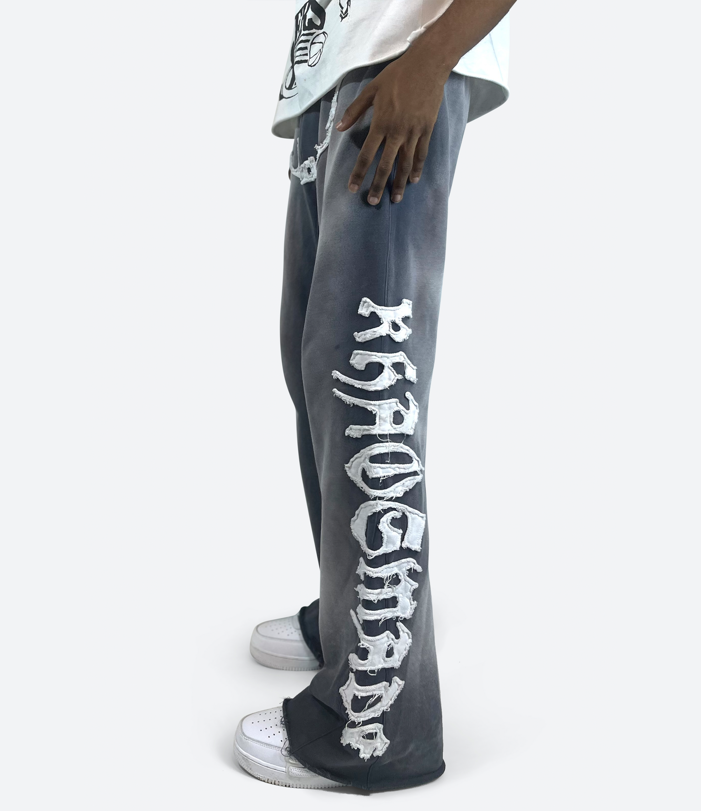 KHAÖS FLARED SWEATPANTS GRAY