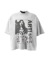 'SILENCE SPEAKS VOLUMES' GRAPHIC TEE