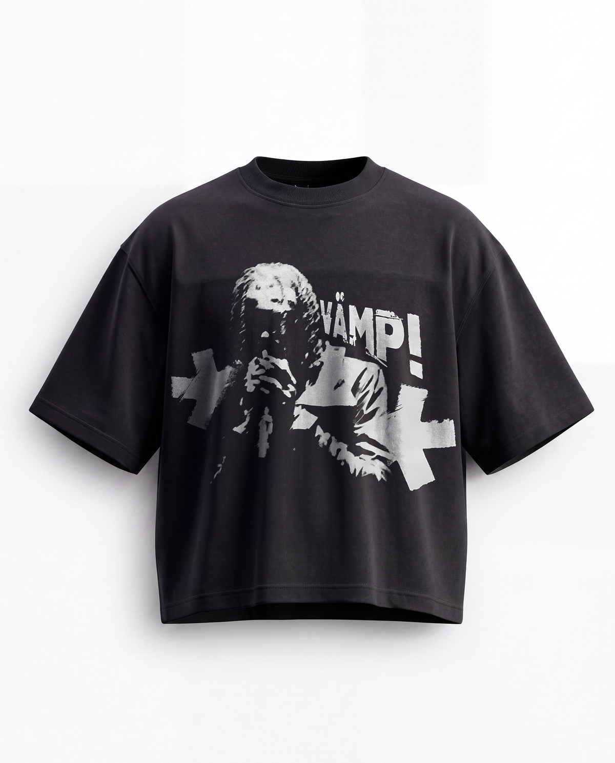 'VAMP II' GRAPHIC TEE