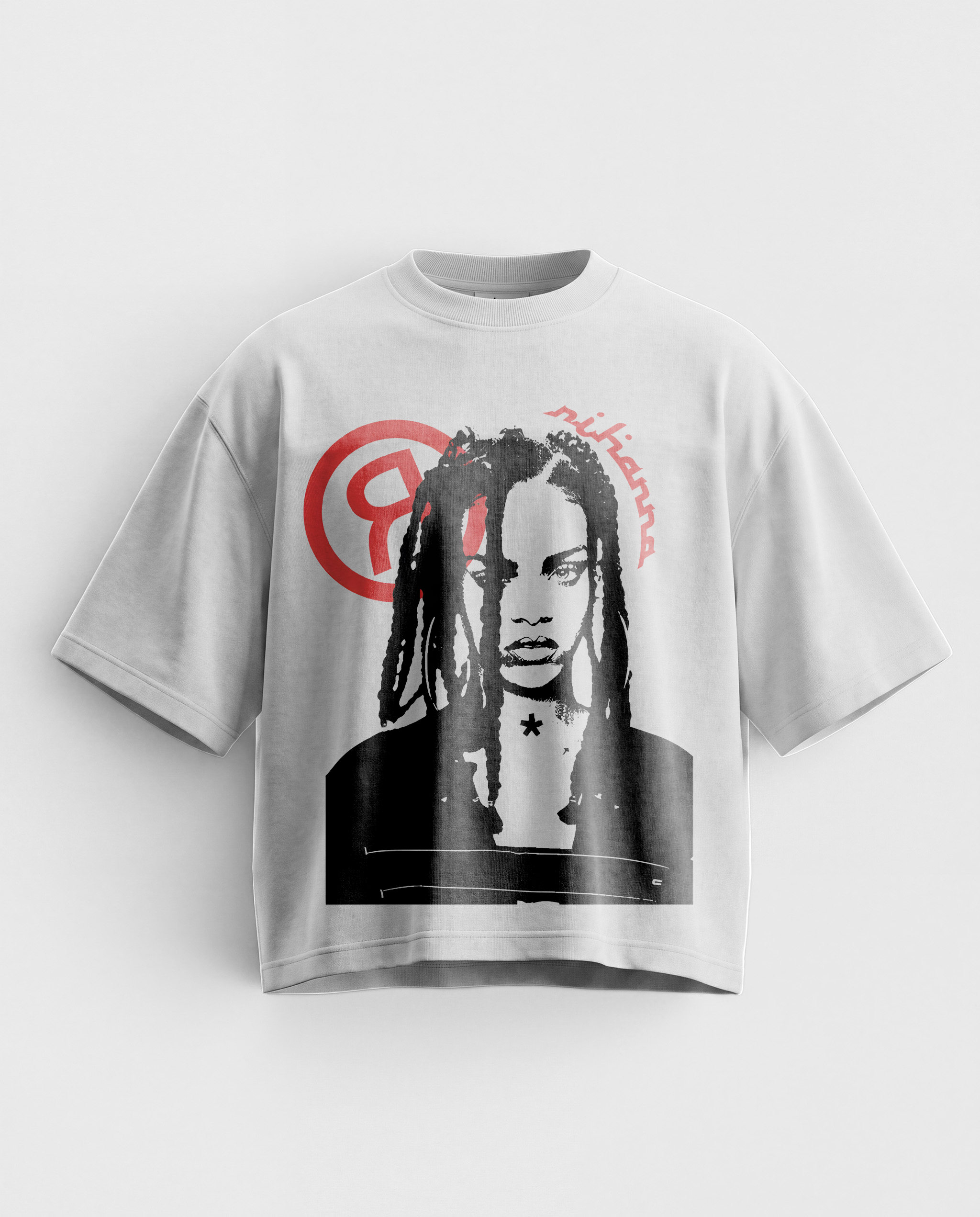 'RIHANNA' GRAPHIC TEE
