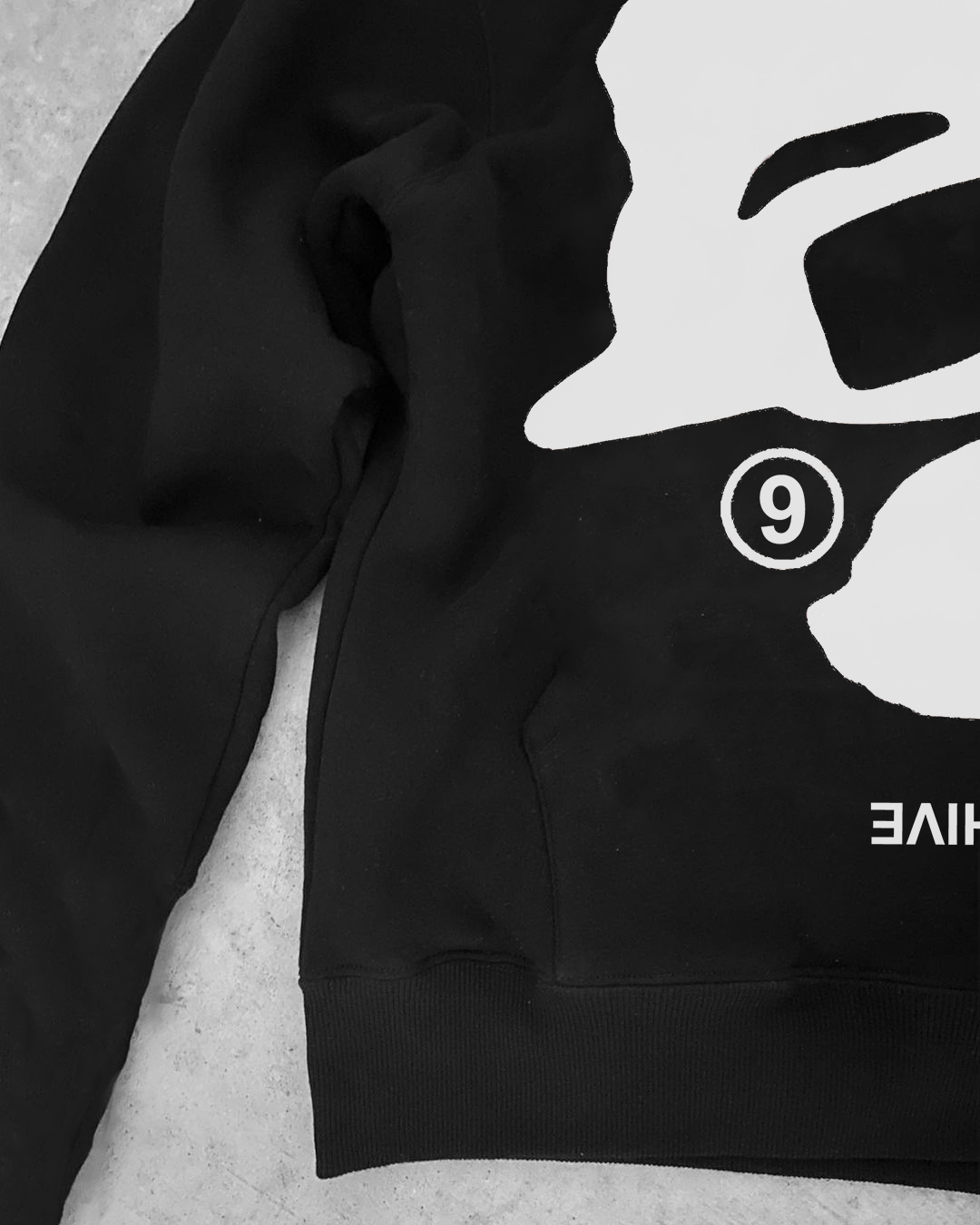 'ARCHIVE9 II' 500G HEAVYWEIGHT HOODIE