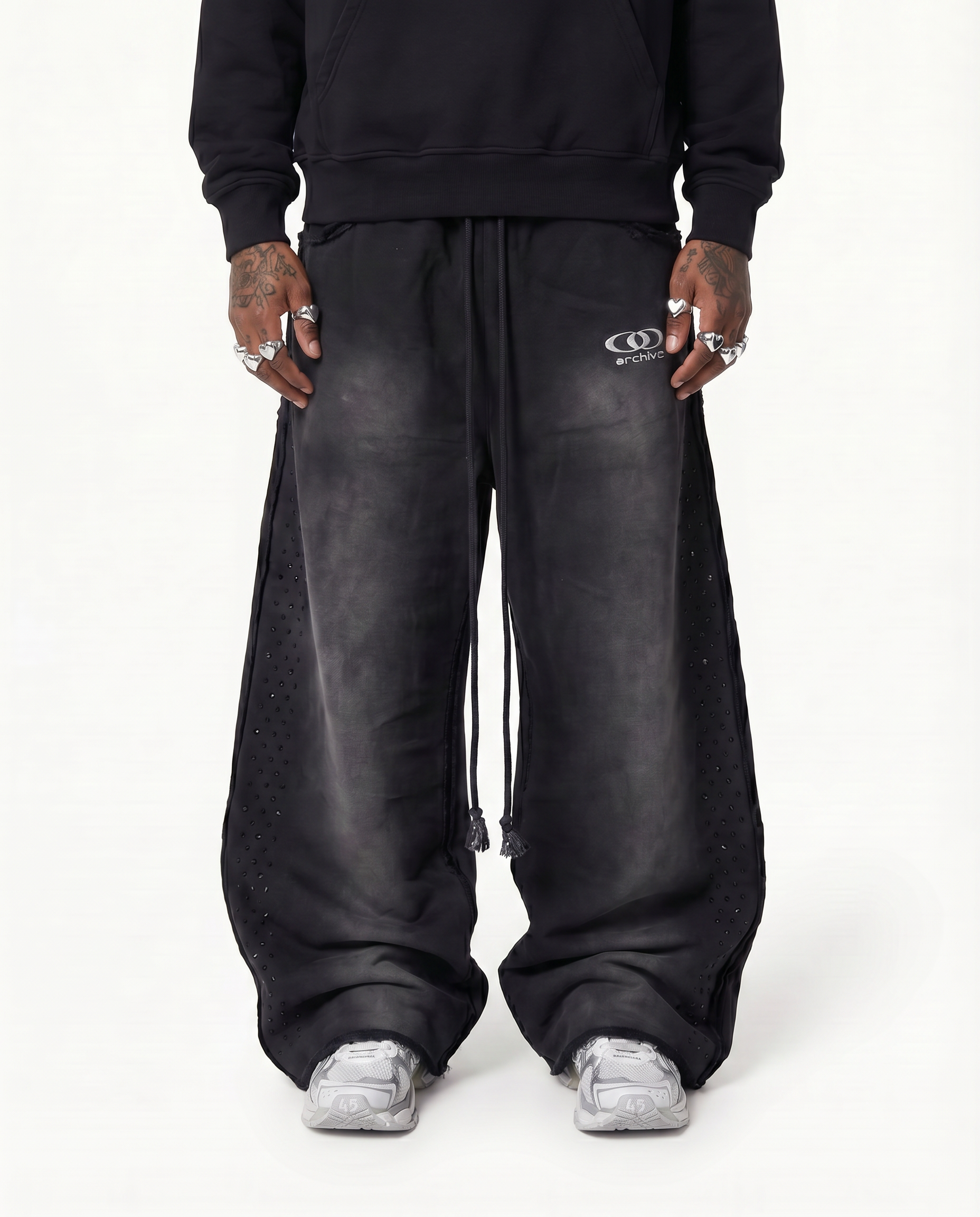 ARCHIVE ONYX RHINESTONE SWEATPANTS - BLACK
