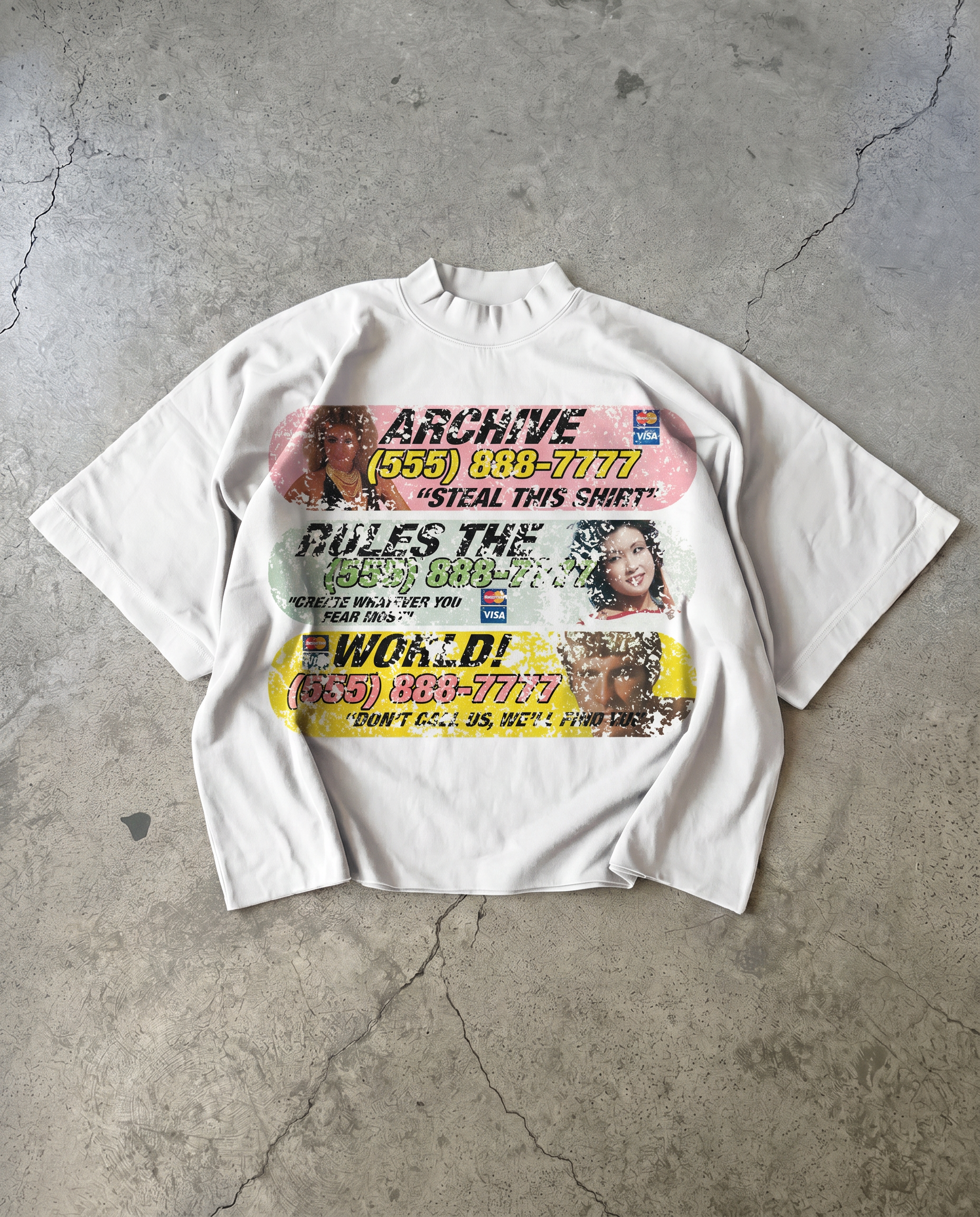 'HOTLINE' GRAPHIC TEE