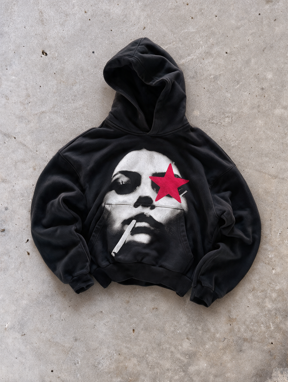 'LOST STAR' 500G HEAVYWEIGHT HOODIE — Red — additional product view