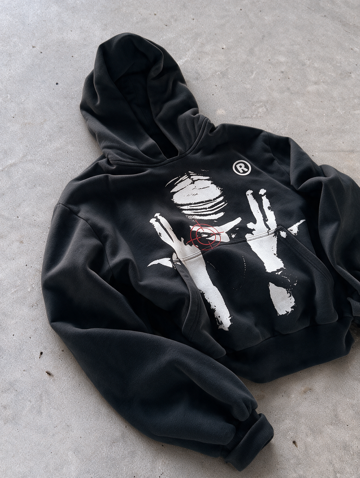 'TARGET' 500G HEAVYWEIGHT HOODIE — Black — additional product view
