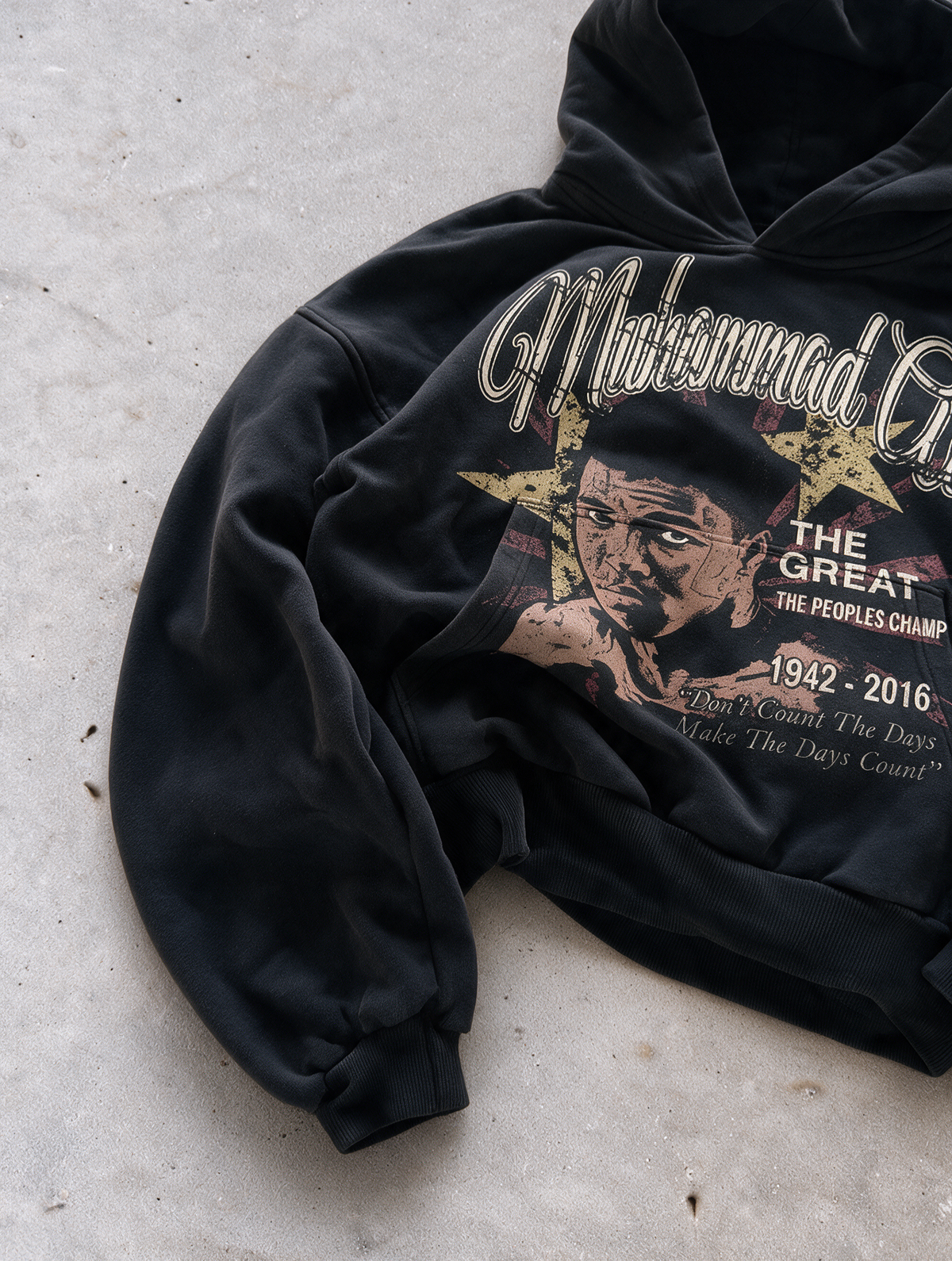 'ALI' 500G HEAVYWEIGHT HOODIE — Black — additional product view