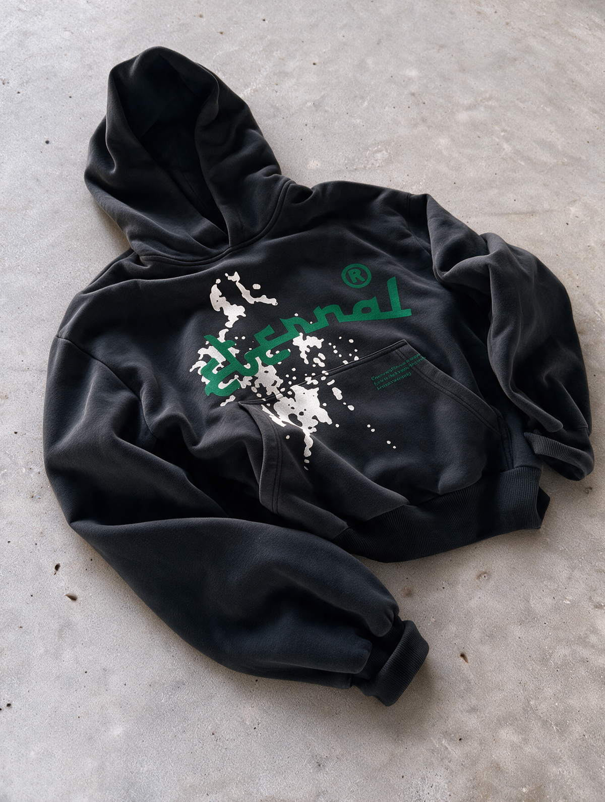 'ETERNAL' 500G HEAVYWEIGHT HOODIE — Black — additional product view