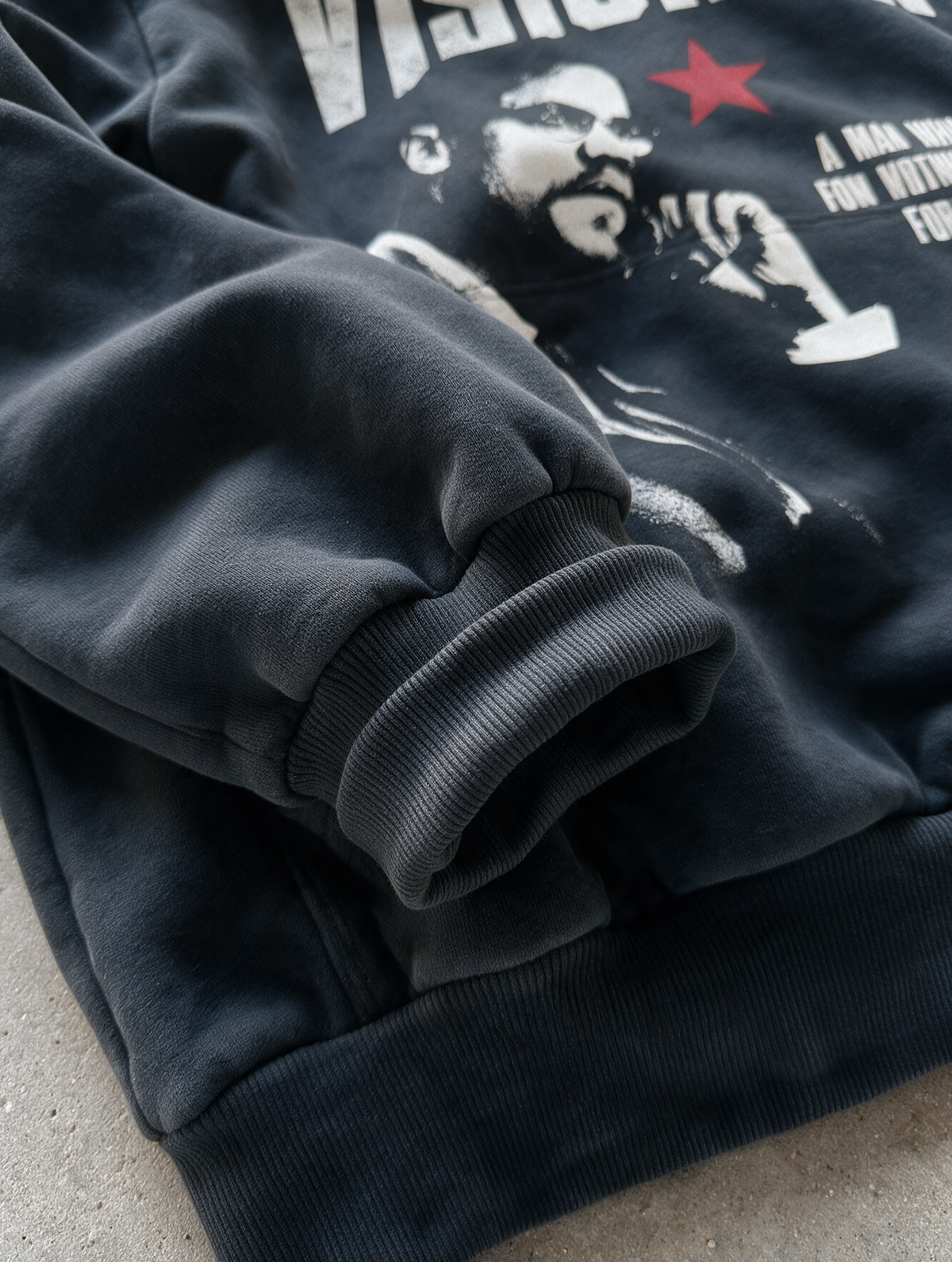 'VISIONARY X' 500G HEAVYWEIGHT HOODIE — Black — additional product view