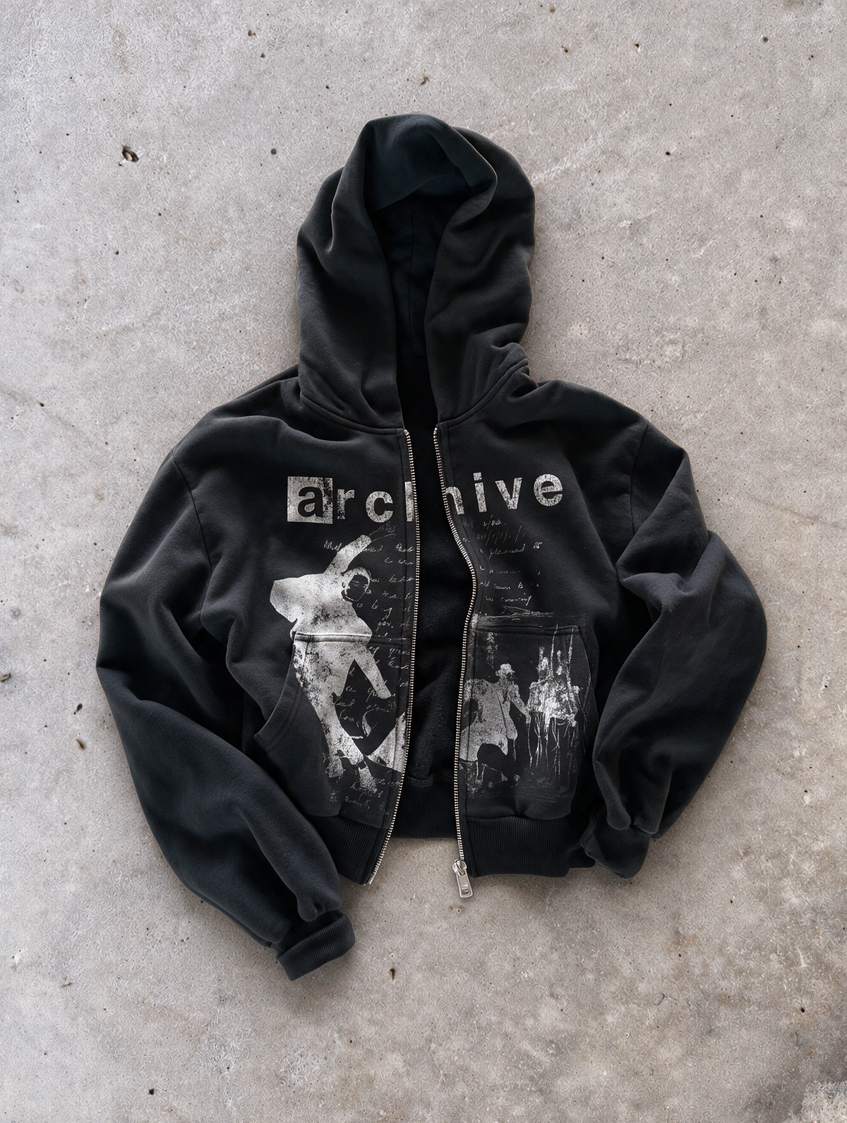 'REVENANT' HEAVYWEIGHT BOXY ZIPUP HOODIE — Black — additional product view