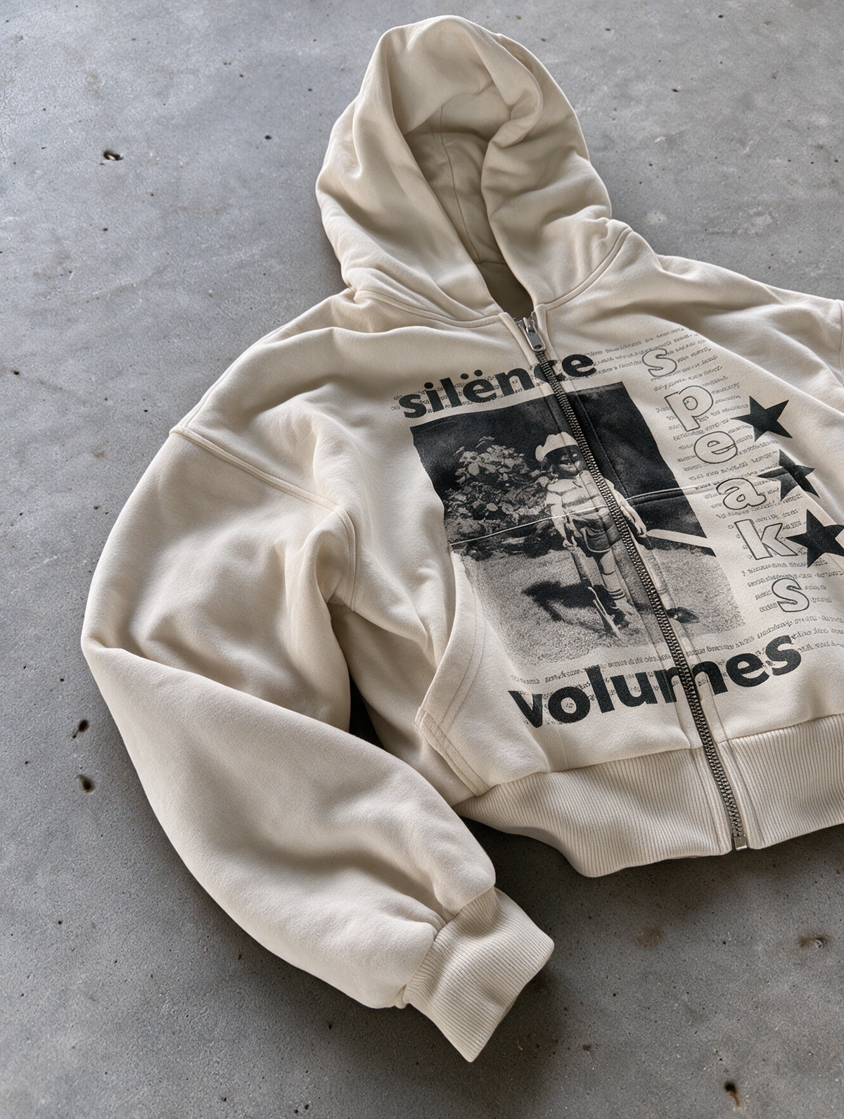'SILENCE SPEAKS VOLUMES' HEAVYWEIGHT BOXY ZIPUP HOODIE — Tan — additional product view