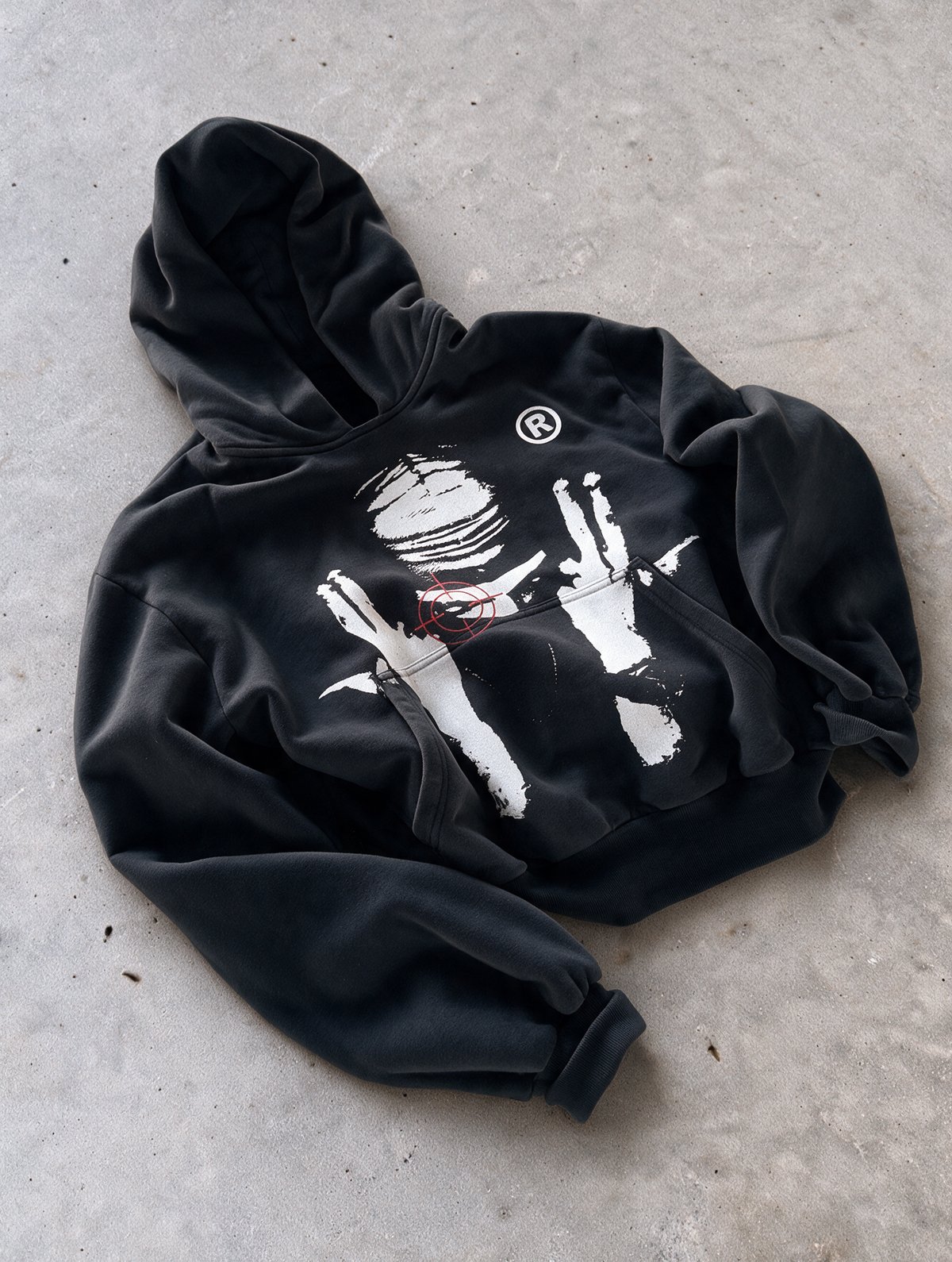 'TARGET' 500G HEAVYWEIGHT HOODIE — Black — additional product view
