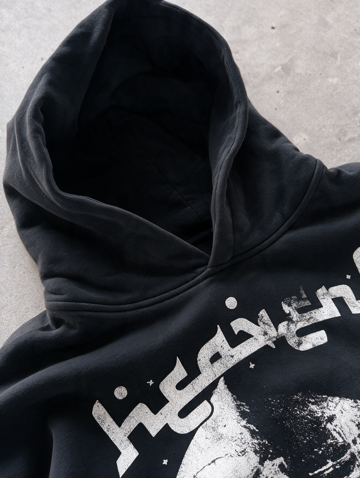 'HEAVENLY II' 500G HEAVYWEIGHT HOODIE — Black — additional product view