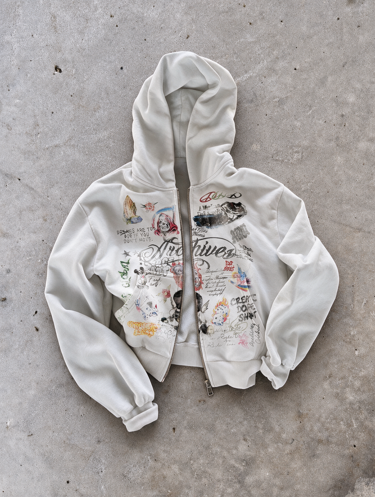 'GRAFFITI DREAMS' HEAVYWEIGHT BOXY ZIPUP HOODIE — White — additional product view