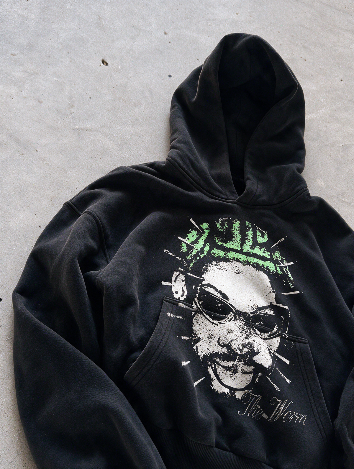 'THE WORM' 500G HEAVYWEIGHT HOODIE — Green — additional product view