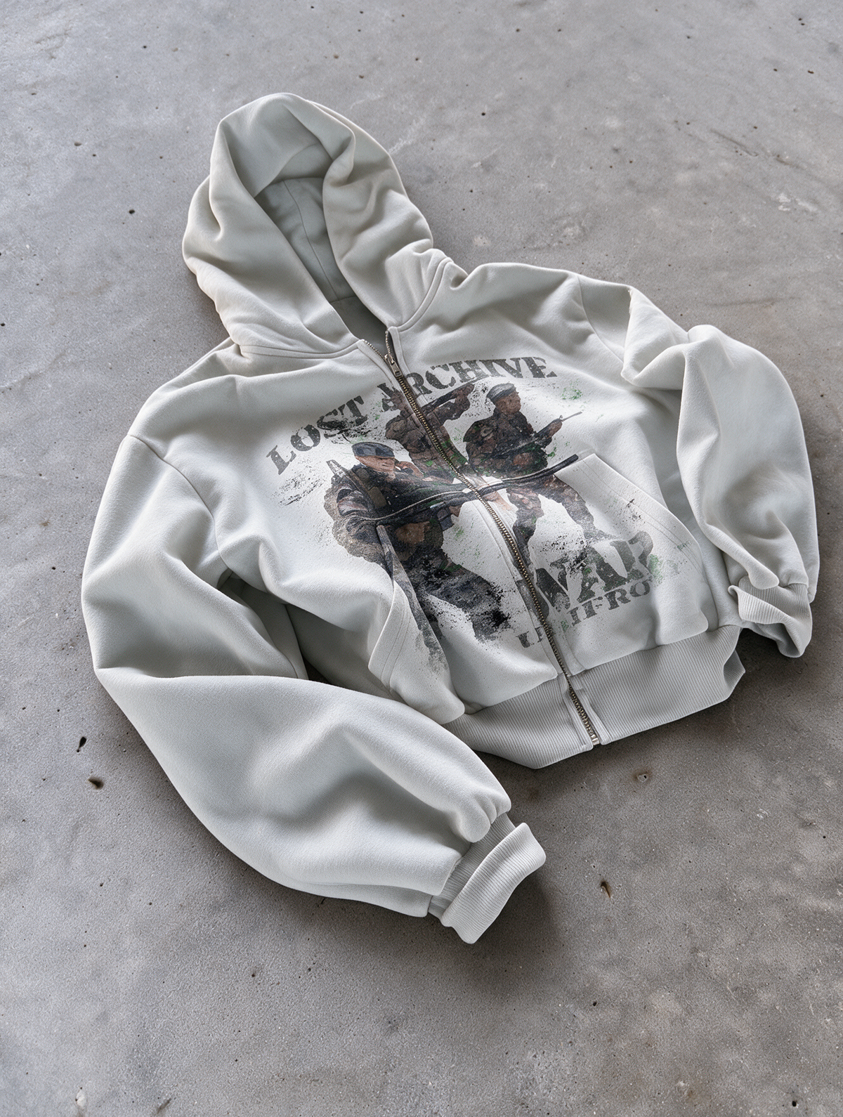 'LOST ARCHIVE II' HEAVYWEIGHT BOXY ZIPUP HOODIE — White — additional product view