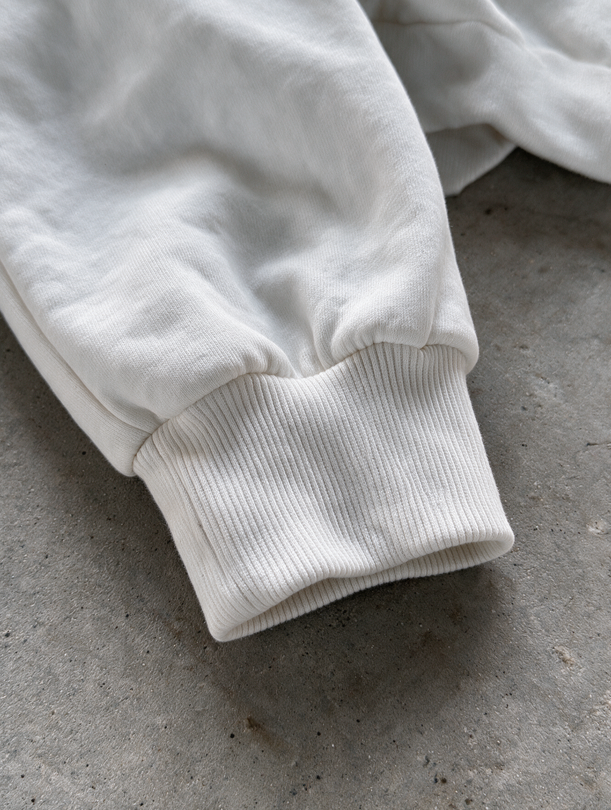 'DO YOU CREATE?' HEAVYWEIGHT BOXY ZIPUP HOODIE — White — additional product view