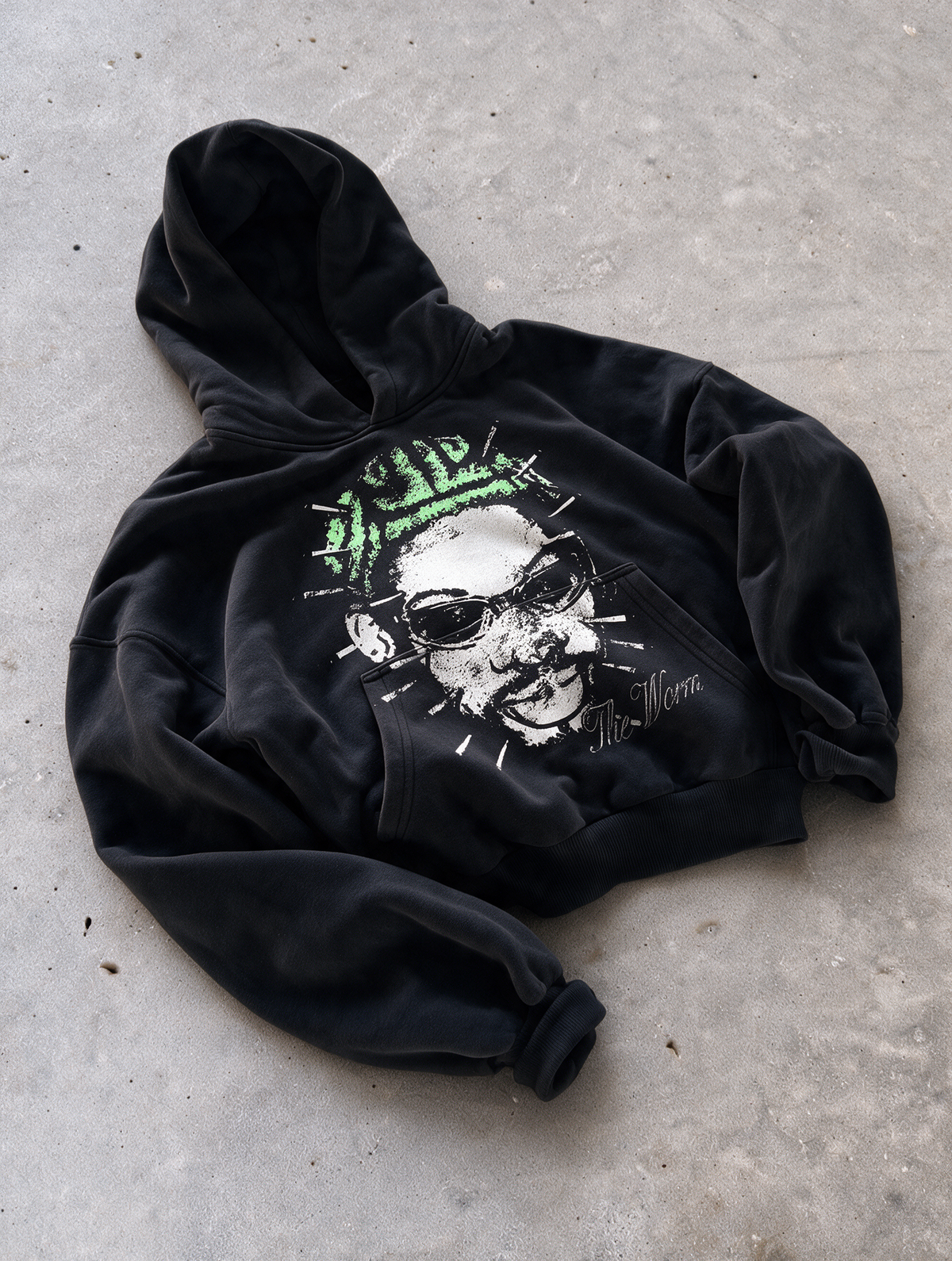 'THE WORM' 500G HEAVYWEIGHT HOODIE — Green — additional product view