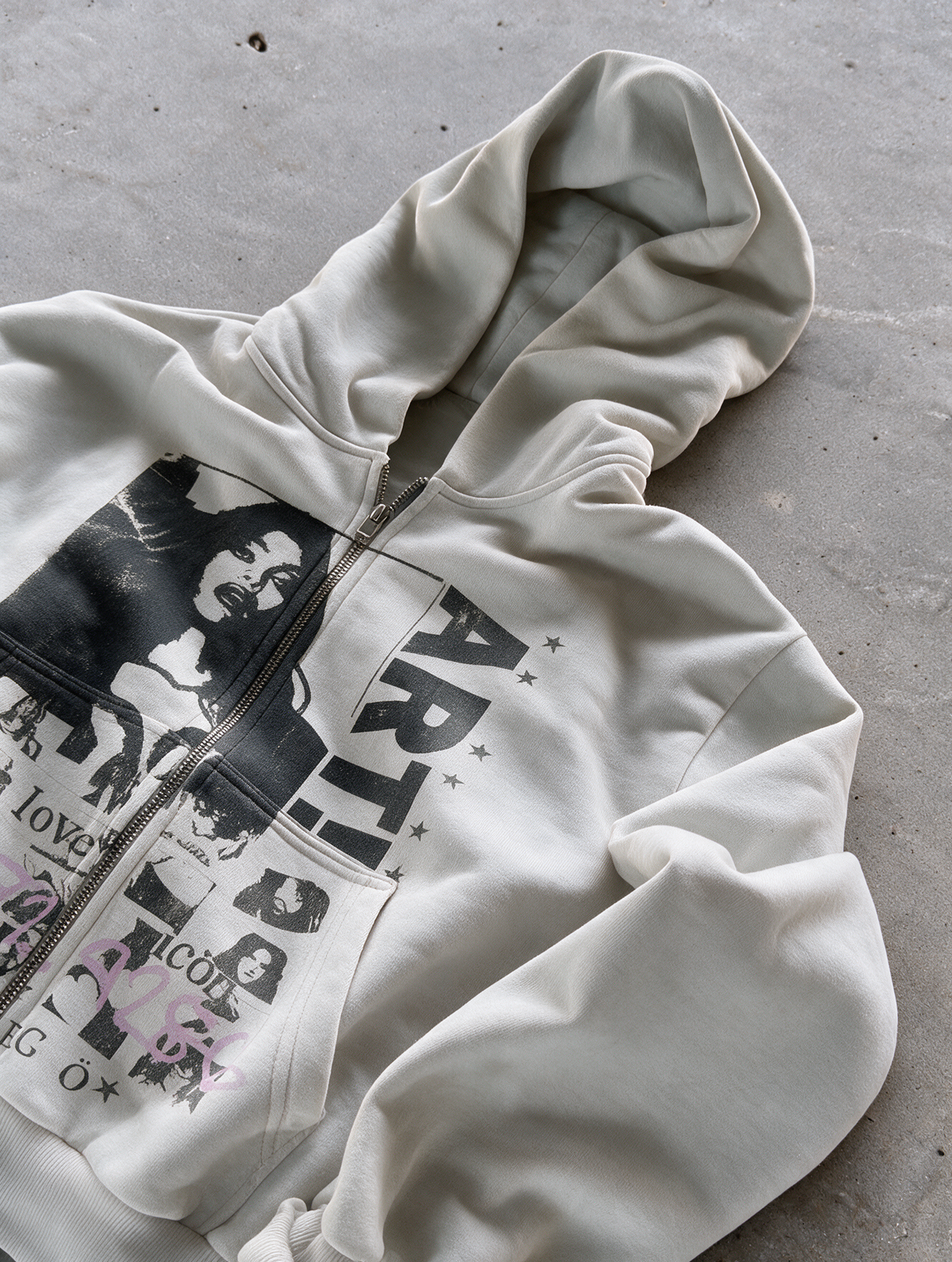 'ART!' HEAVYWEIGHT BOXY ZIPUP HOODIE — White — additional product view