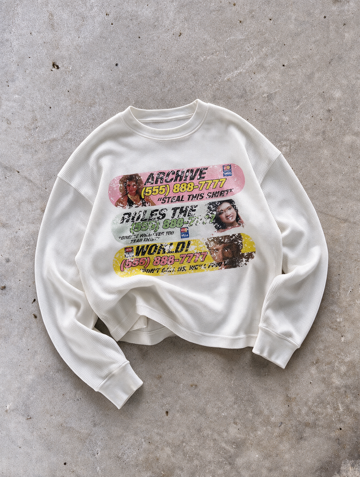 HOTLINE white heavyweight thermal, casual flat lay
