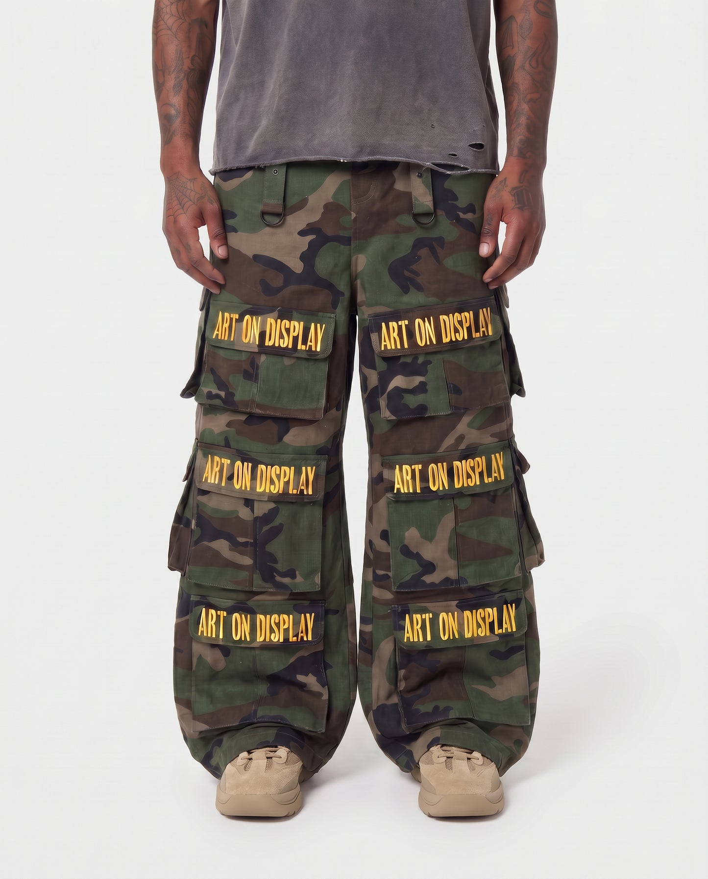 'ART ON DISPLAY' CAMO CARGO PANTS
