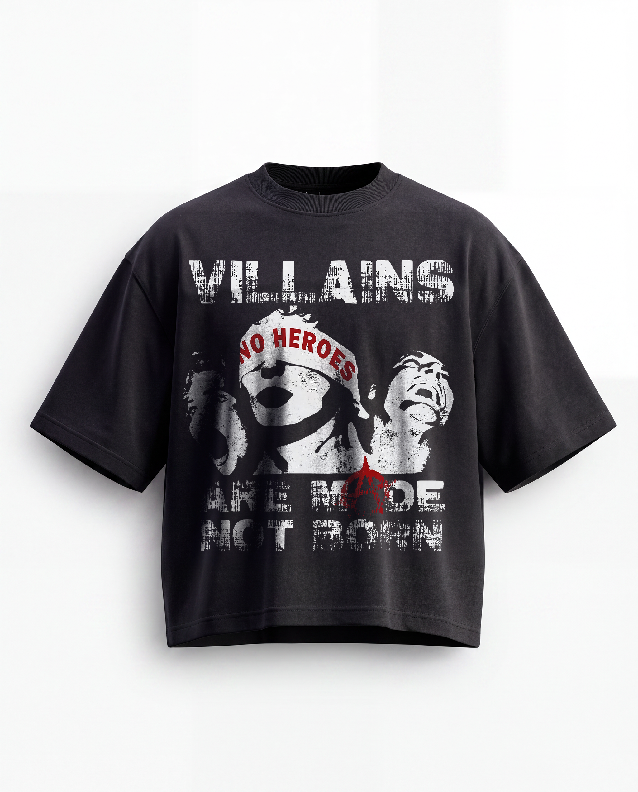 'NO HEROES' GRAPHIC TEE