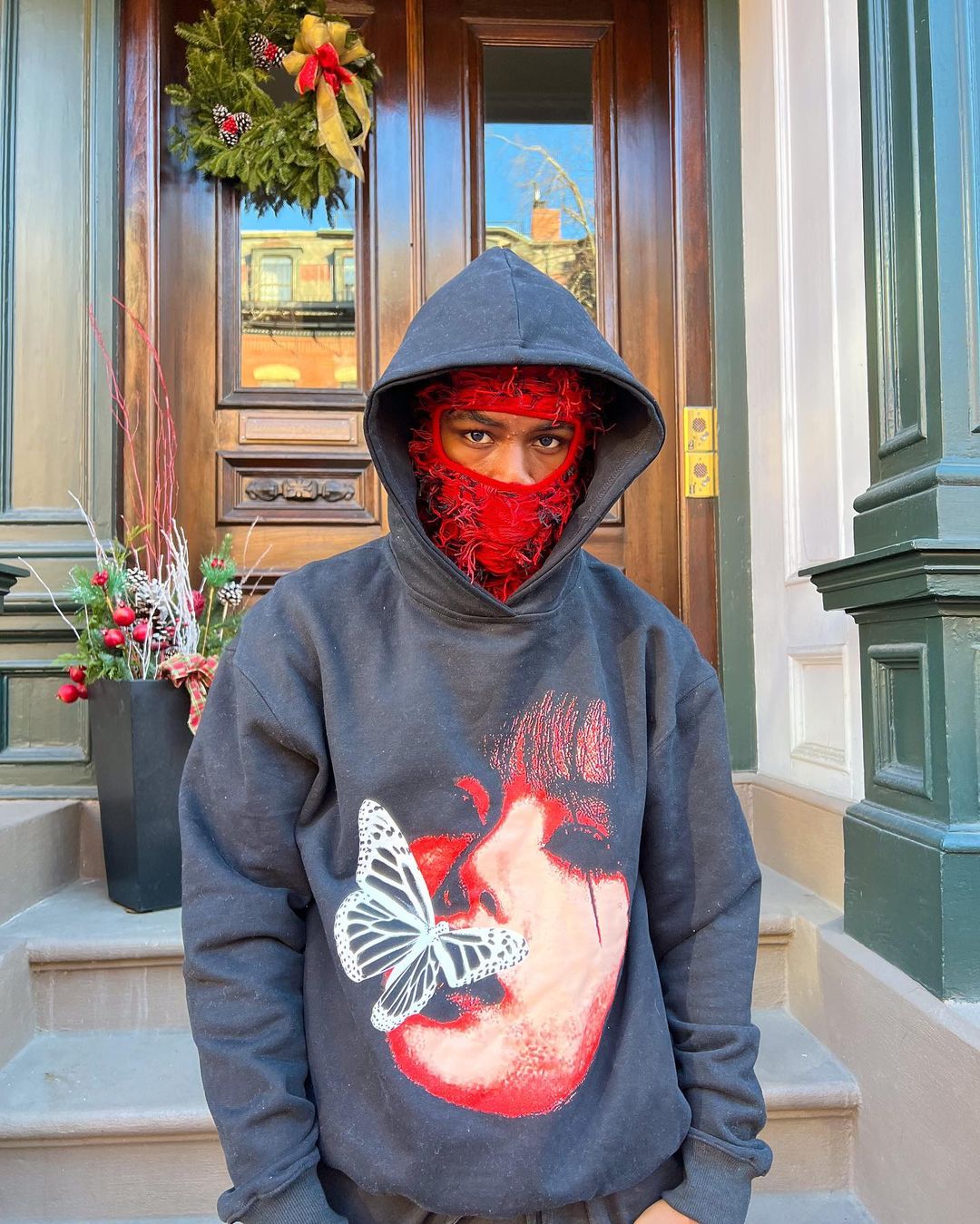 RED DISTRESSTED BALACLAVA